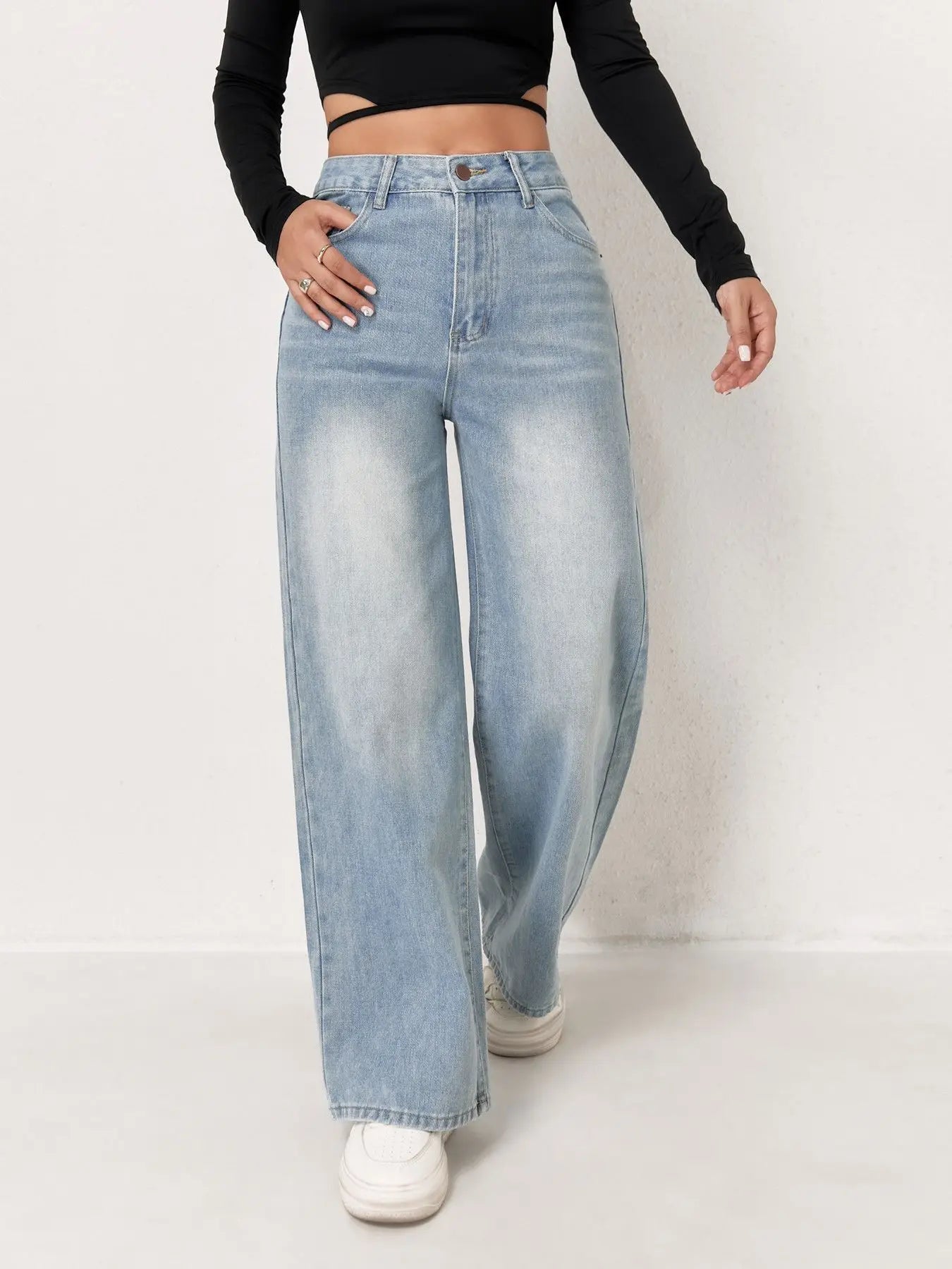 Women's jeans in the style of the 2000s.