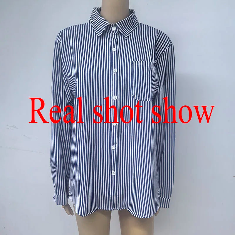 Women's classic blue striped shirt, vintage streetwear style, long sleeves, casual, loose fit, single button fastening.