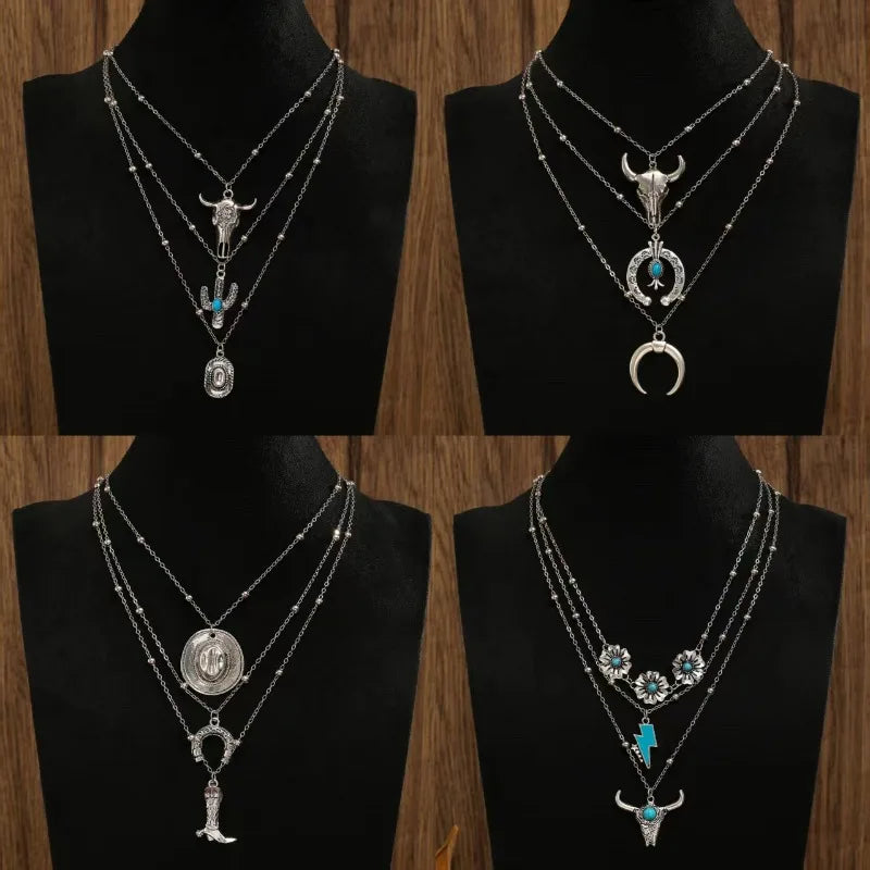Cowboy style necklace set