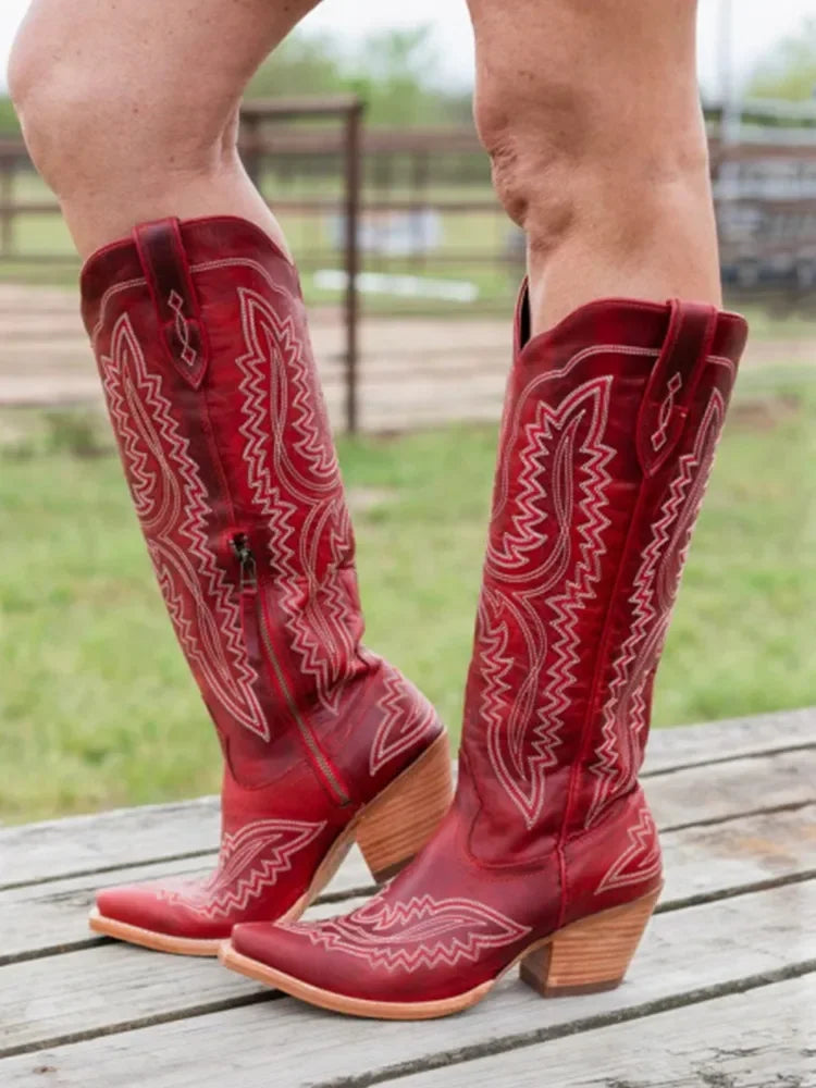 Women's mid-calf boots with pointed toe and chunky high heel, embroidered, in a Western cowboy style, for autumn and winter.