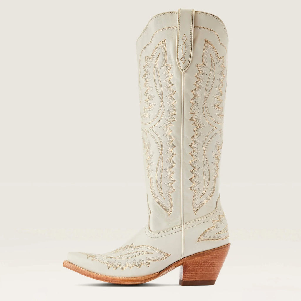 Women's mid-calf boots with pointed toe and chunky high heel, embroidered, in a Western cowboy style, for autumn and winter.