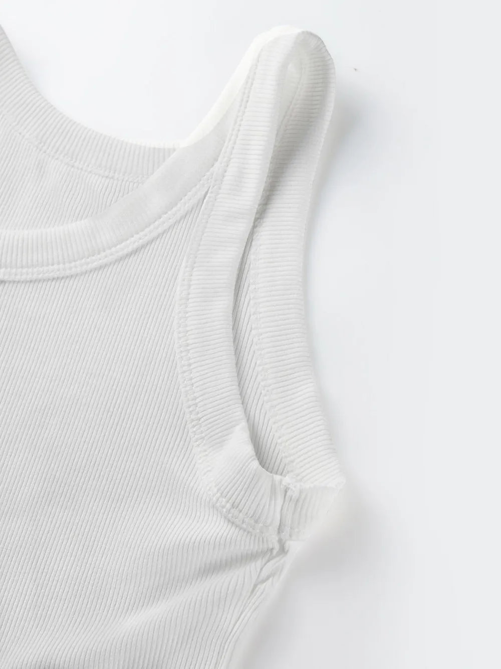 Basic women's sleeveless tank top with Margarita Cocktail print.