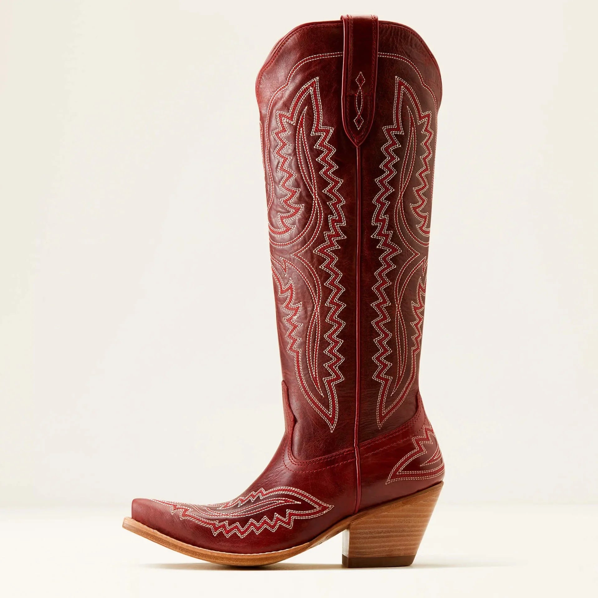 Women's mid-calf boots with pointed toe and chunky high heel, embroidered, in a Western cowboy style, for autumn and winter.