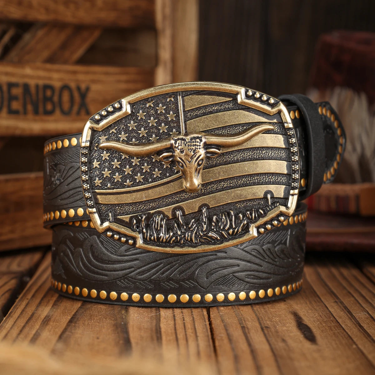 A PU belt suitable for both men and women.
