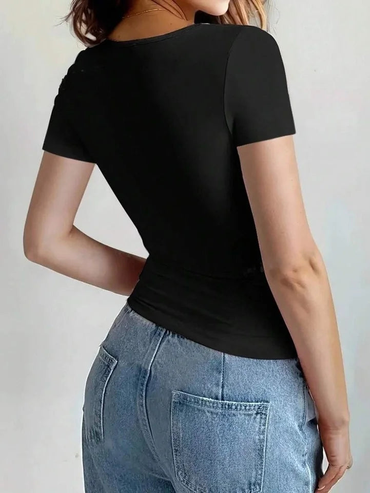 Basic casual women's blouses in the Y2K style, featuring a round neck, short sleeves, a cropped design, and a fitted, elegant silhouette.